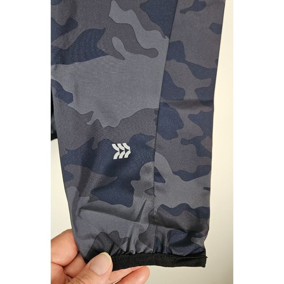 All In Motion Men Jacket Size Small Hooded Camo Blue Lightweight Water Repellent - Picture 6 of 11